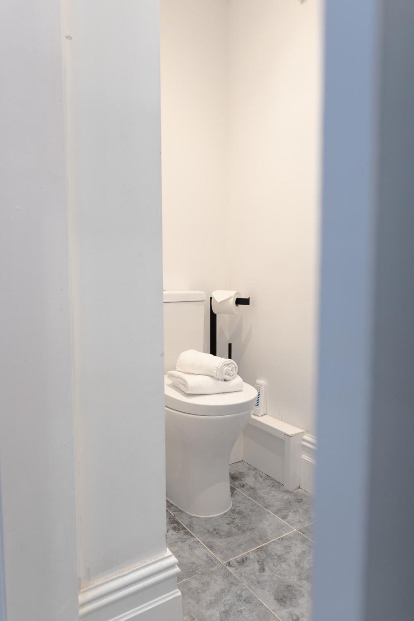 Bay City Studio Apartments Cardiff Exteriér fotografie