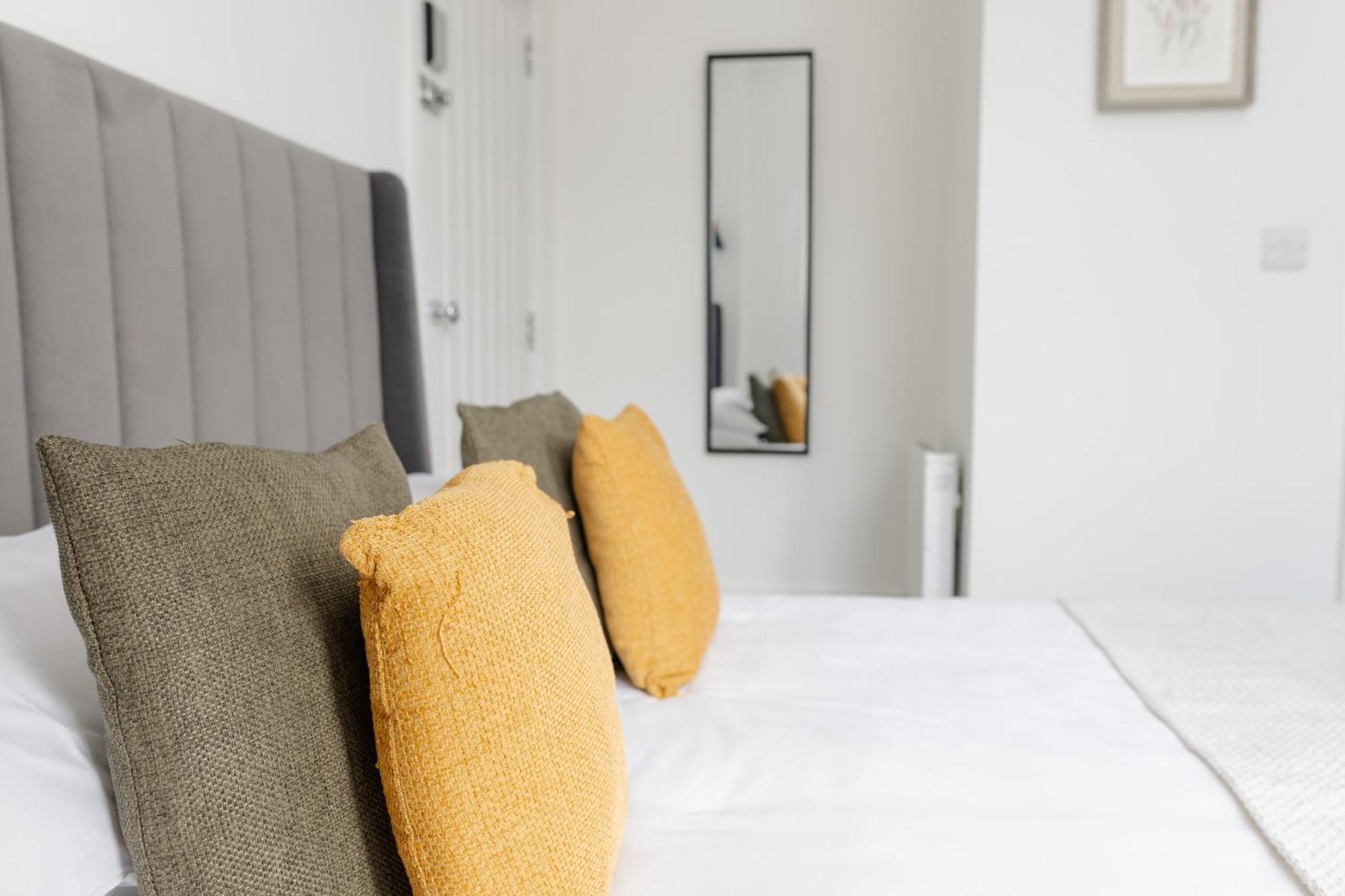 Bay City Studio Apartments Cardiff Exteriér fotografie